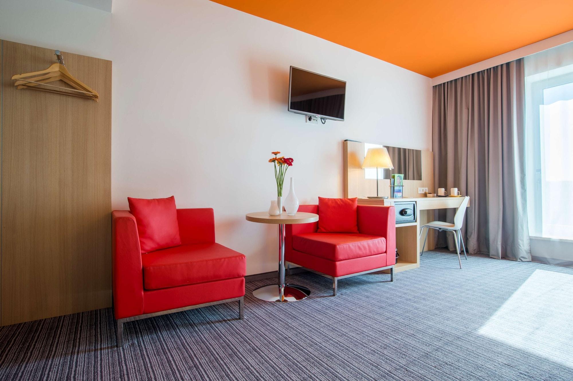 Park Inn By Radisson Frankfurt Airport Frankfurt am Main ภายนอก รูปภาพ