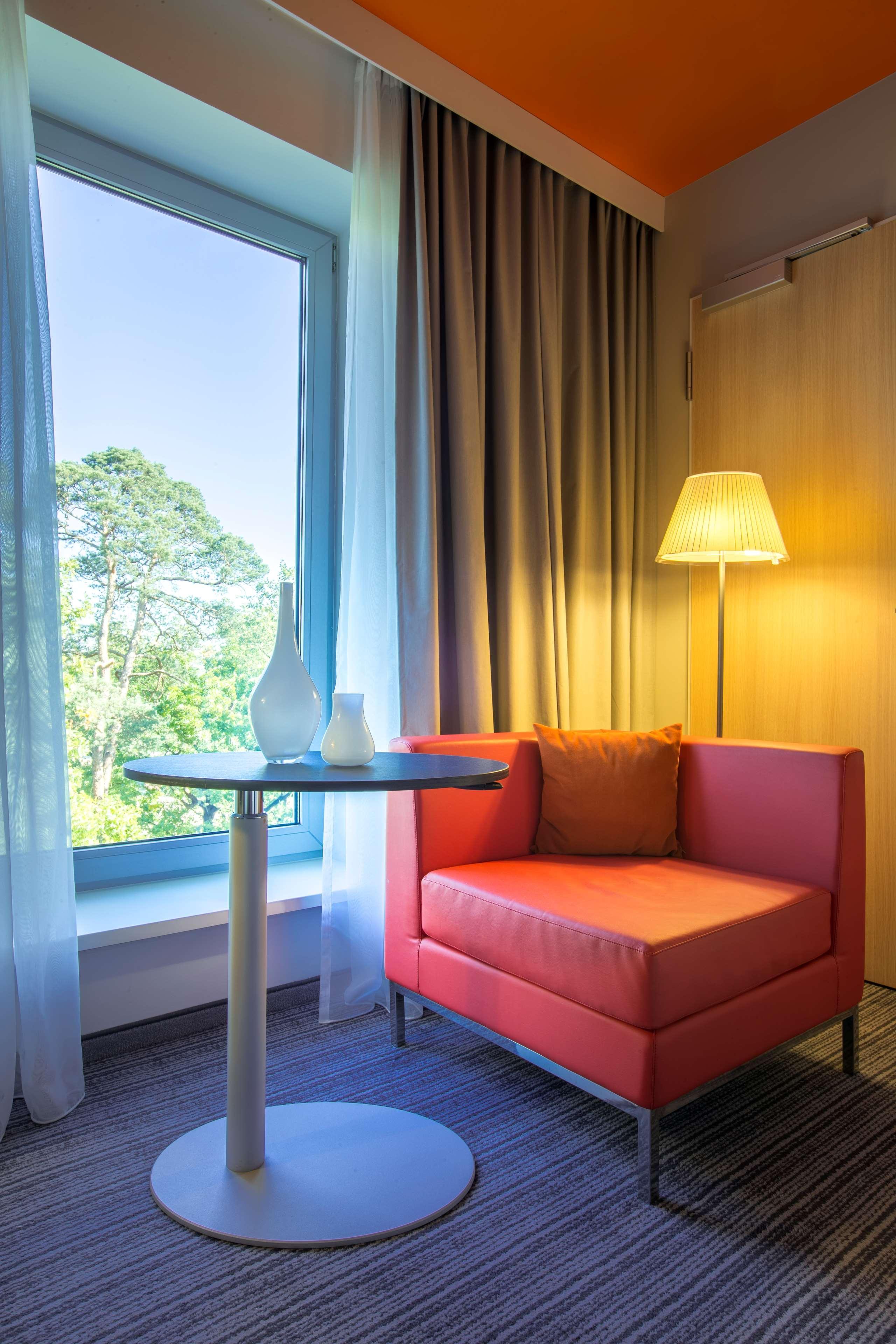 Park Inn By Radisson Frankfurt Airport Frankfurt am Main ภายนอก รูปภาพ