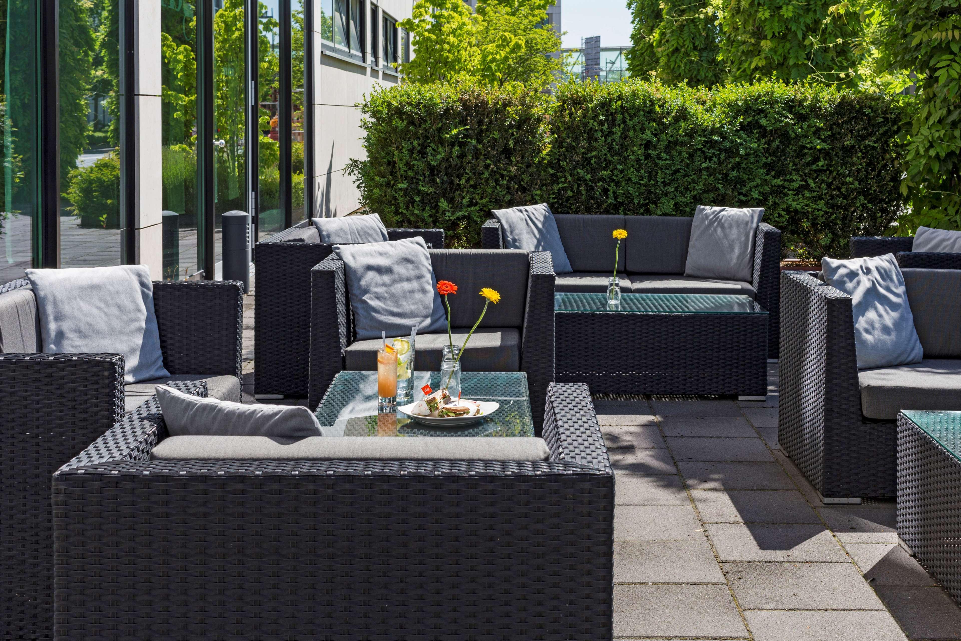Park Inn By Radisson Frankfurt Airport Frankfurt am Main ภายนอก รูปภาพ