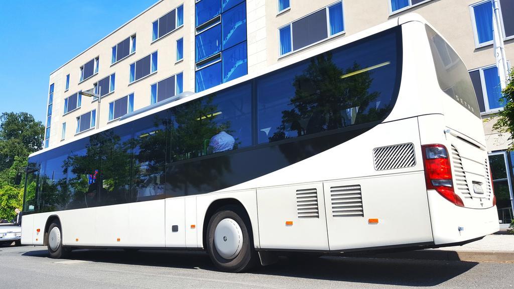 Park Inn By Radisson Frankfurt Airport Frankfurt am Main ภายนอก รูปภาพ